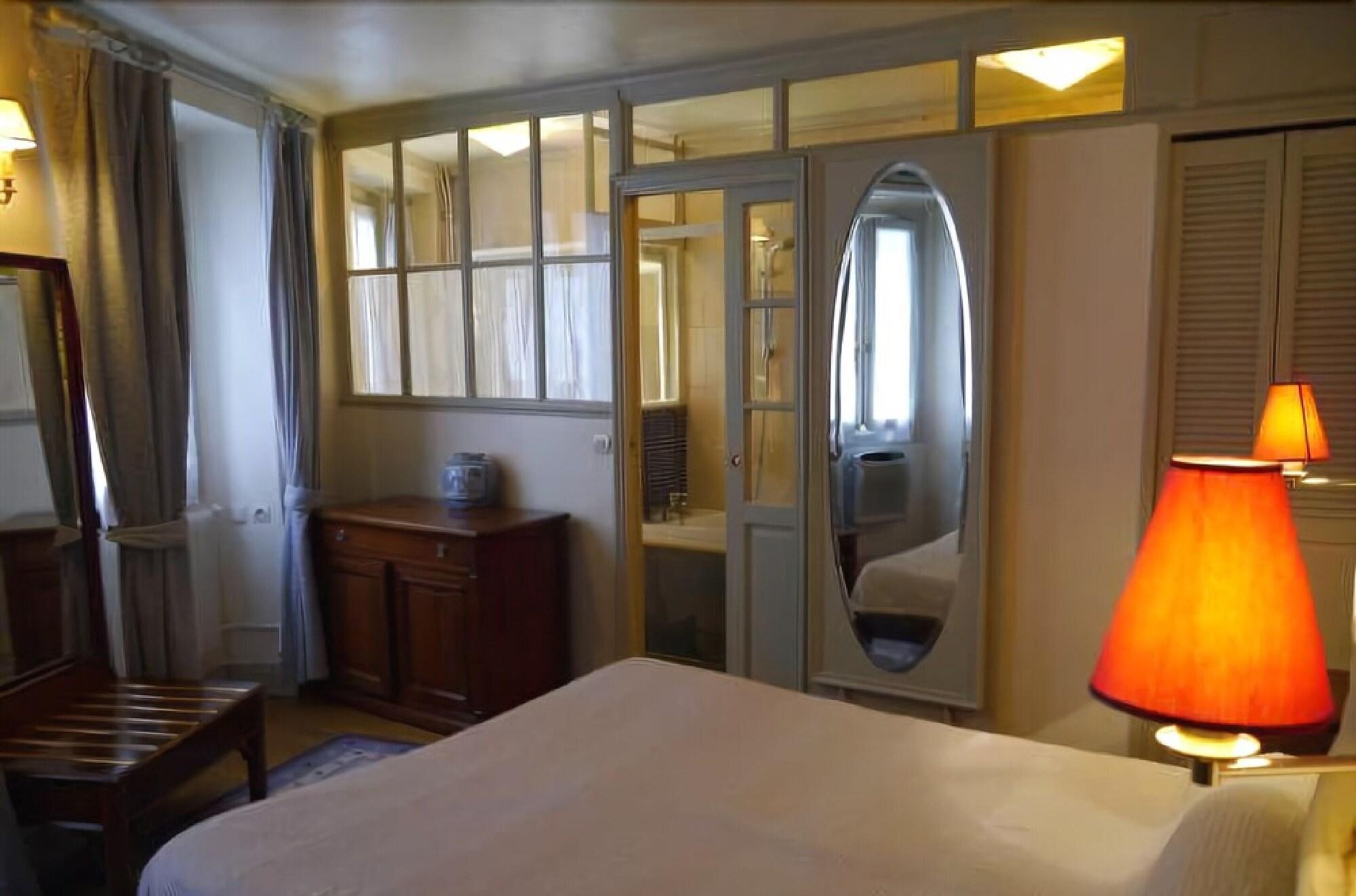 פריז Hotel Les Degres De Notre Dame מראה חיצוני תמונה
