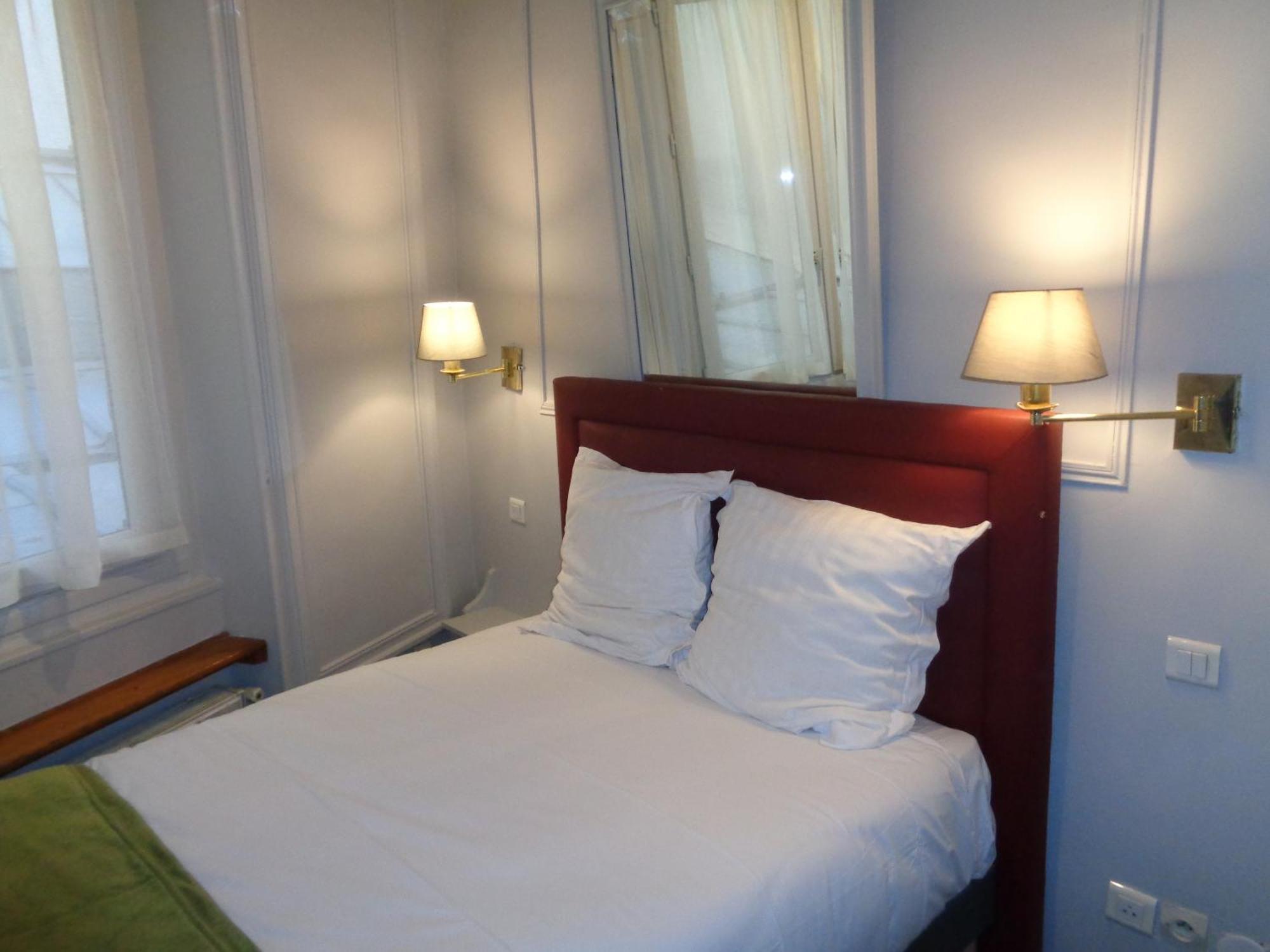 פריז Hotel Les Degres De Notre Dame מראה חיצוני תמונה