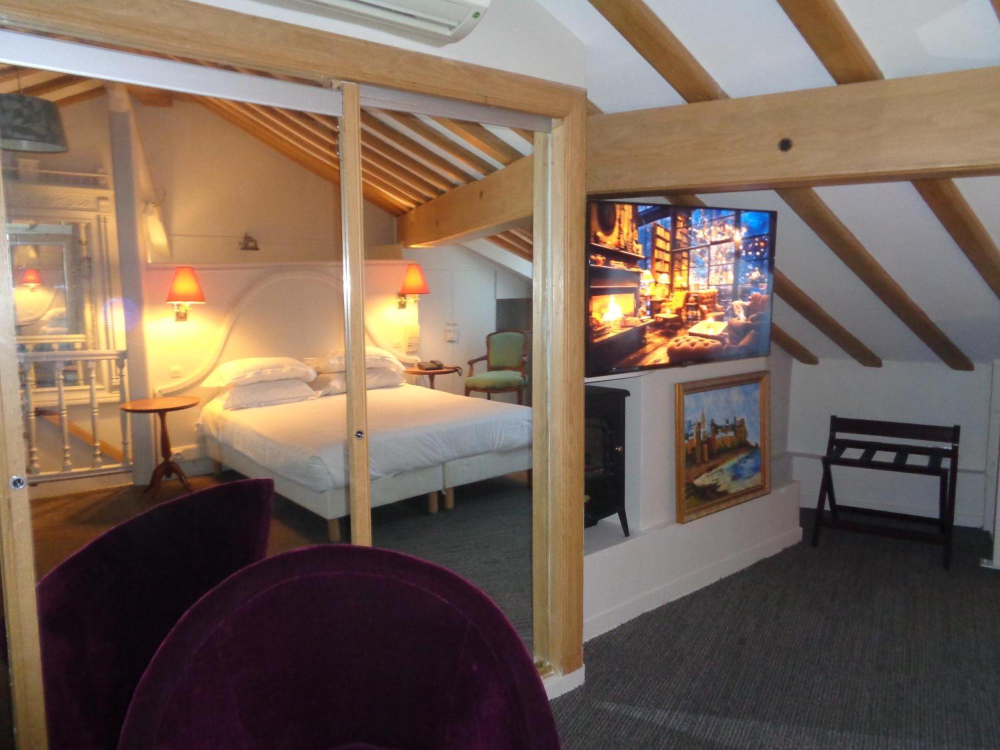 פריז Hotel Les Degres De Notre Dame מראה חיצוני תמונה