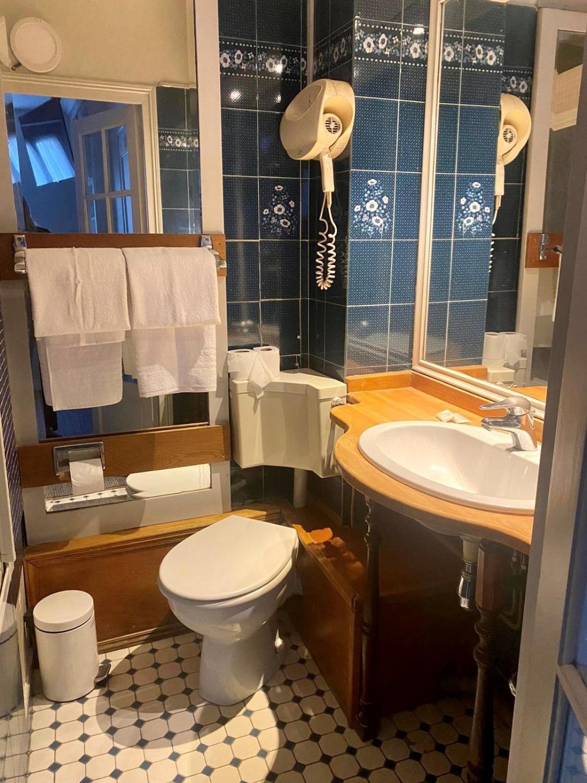 פריז Hotel Les Degres De Notre Dame מראה חיצוני תמונה
